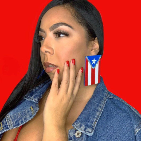 Que Bonita Bling Earrings